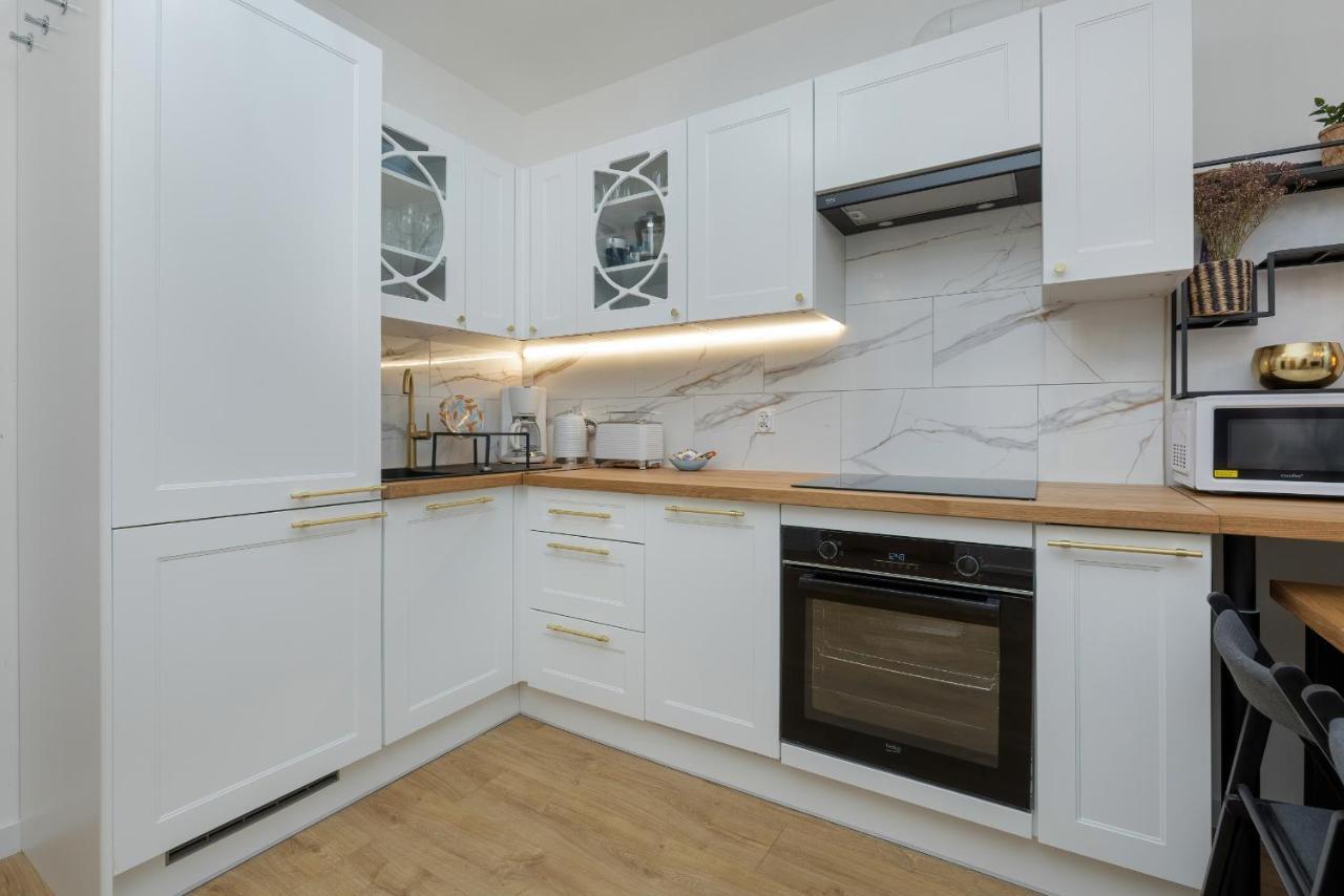 Nadbrzezna Apartment With Terrace Gaski By Noclegi Renters Buitenkant foto